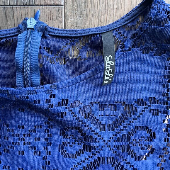 Lulus Cut Above the Rest Blue Lace Maxi Dress Long Sleeve Size S Evening Gown - Picture 3 of 10